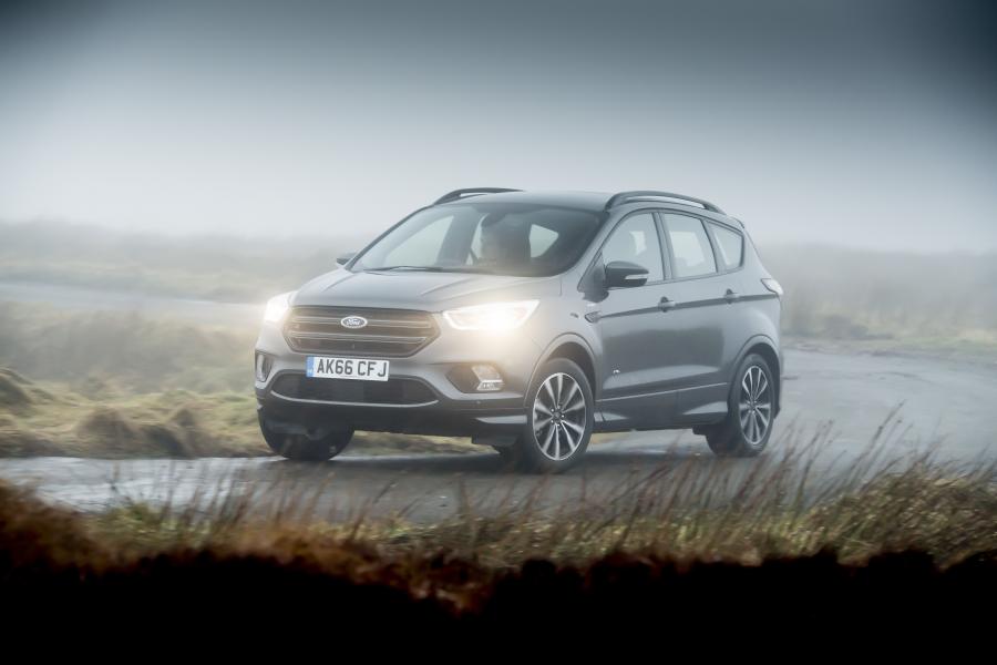  Ford Kuga ST-Line 2017 года  (UK) (фото 19 из 63)